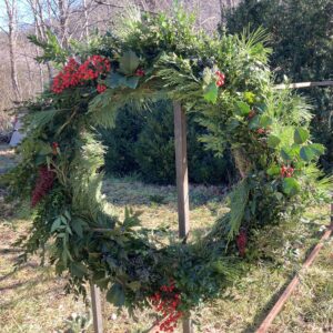 Large Mixed Green Wreath